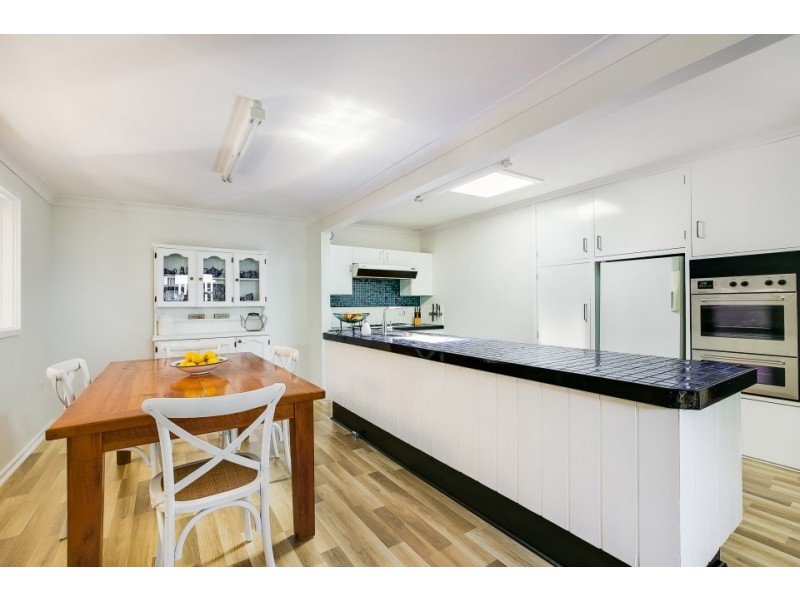 17 Chester Place, Narraweena NSW 2099