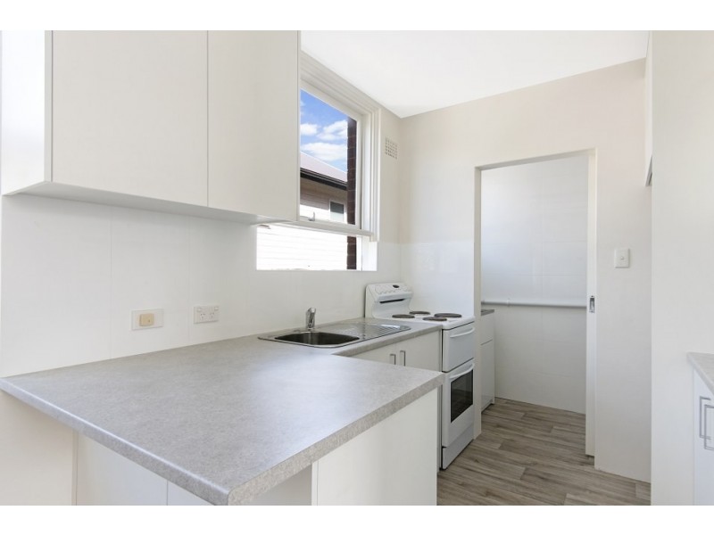 3/27  La Perouse Street, Fairlight NSW 2094