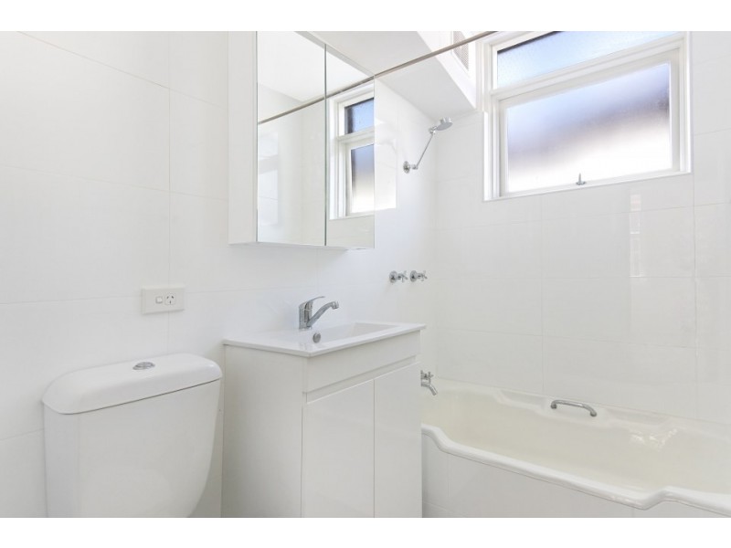 3/27  La Perouse Street, Fairlight NSW 2094