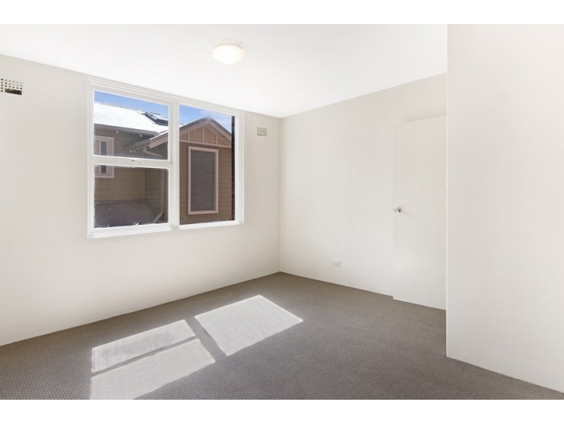 3/27  La Perouse Street, Fairlight NSW 2094