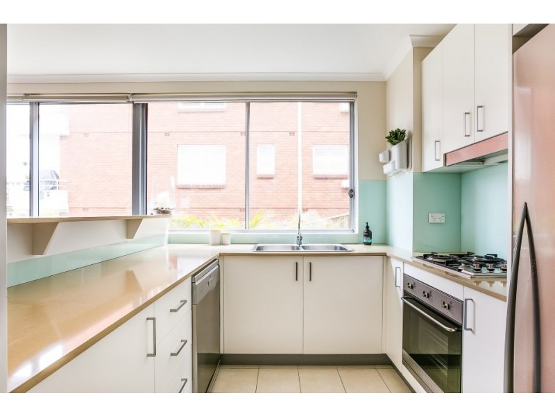 2/79 Queenscliff Road, Queenscliff NSW 2096