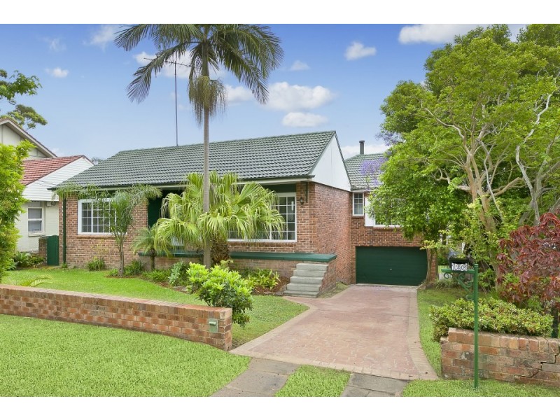 126 Parr Parade, Narraweena NSW 2099