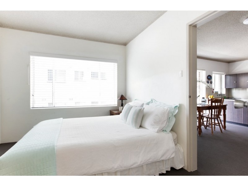 4/14 Westminster Avenue, Dee Why NSW 2099