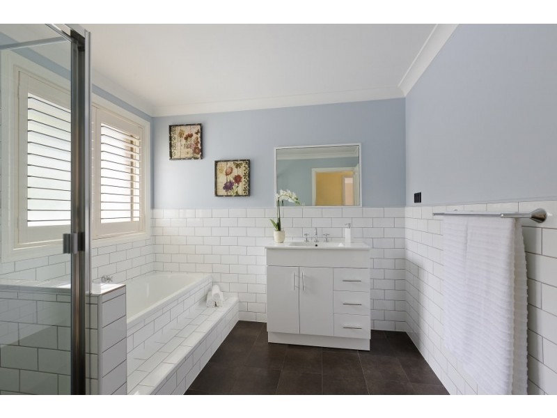 11 Lone Pine Place, North Balgowlah NSW 2093