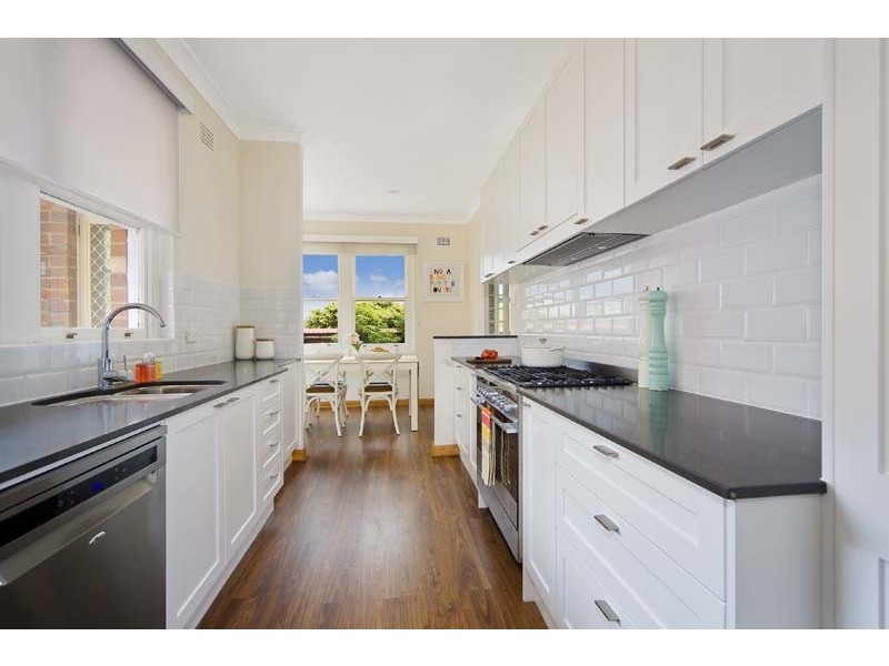 6 Ronald Avenue, Freshwater NSW 2096