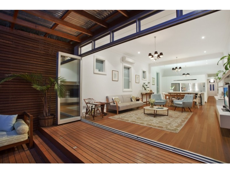 33 Pine Street, Manly NSW 2095