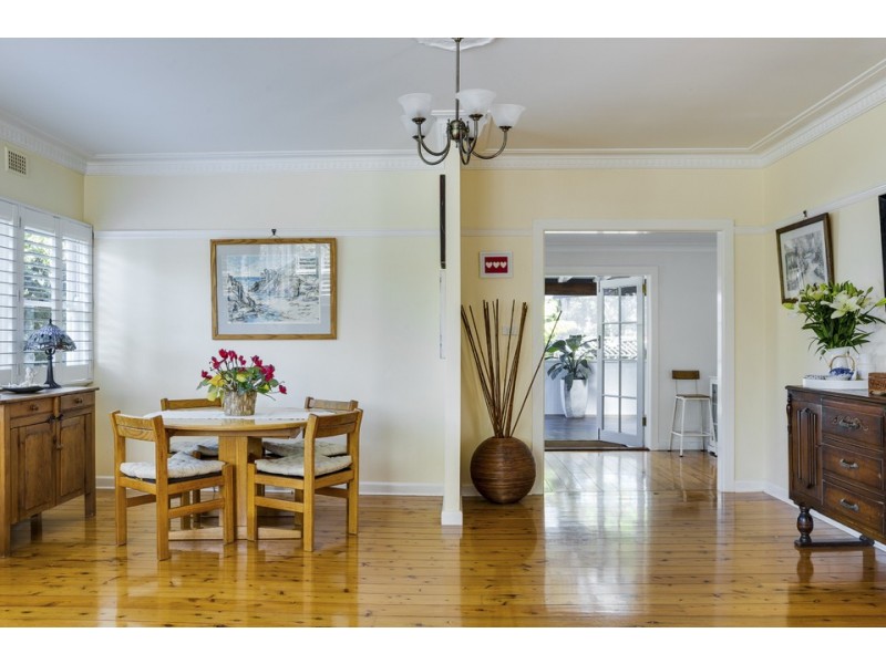 15 Waroon Road, Cromer NSW 2099