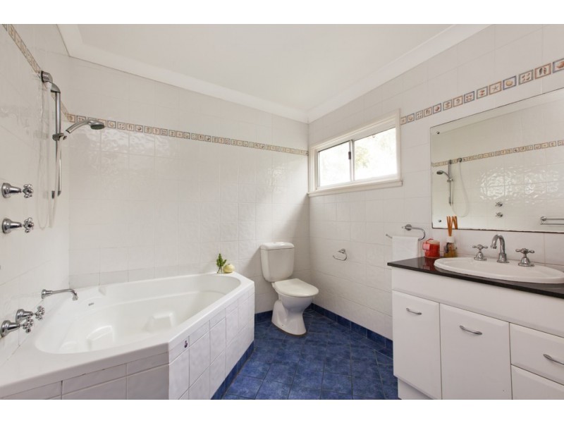 81 Ryan Place, Beacon Hill NSW 2100