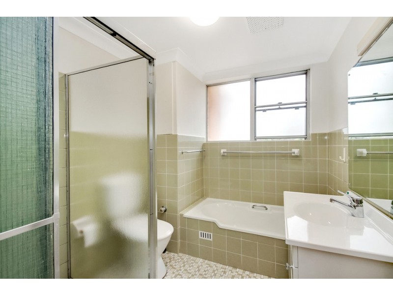 13/89 Oaks Avenue, Dee Why NSW 2099