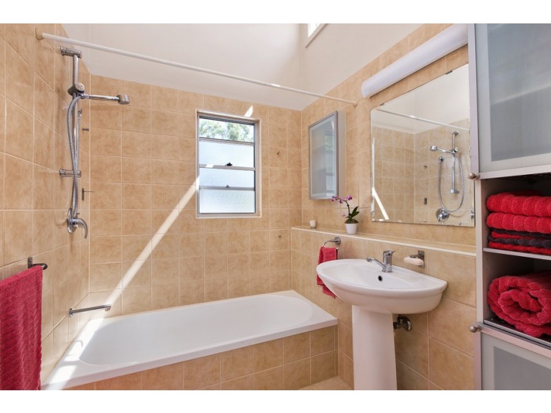 53 Binalong Avenue, Allambie Heights NSW 2100