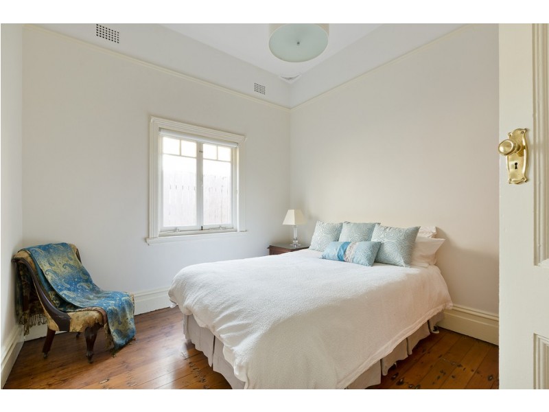 25 Fairy Bower Road, Manly NSW 2095