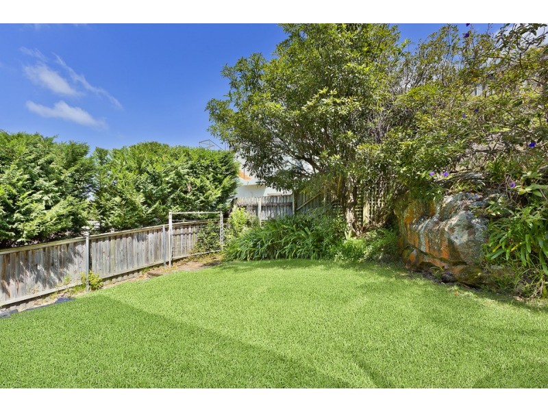 6 Ogilvy Road, Clontarf NSW 2093