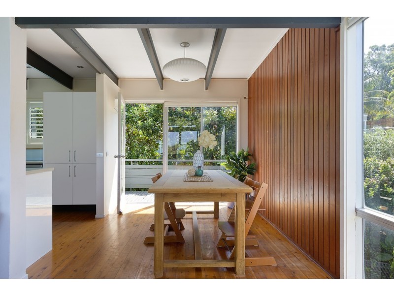 6 Ogilvy Road, Clontarf NSW 2093