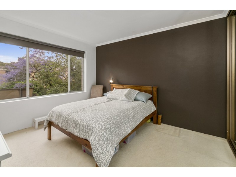 2/44 The Crescent, Dee Why NSW 2099