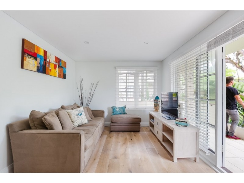 13/2 Carlton Street, Freshwater NSW 2096