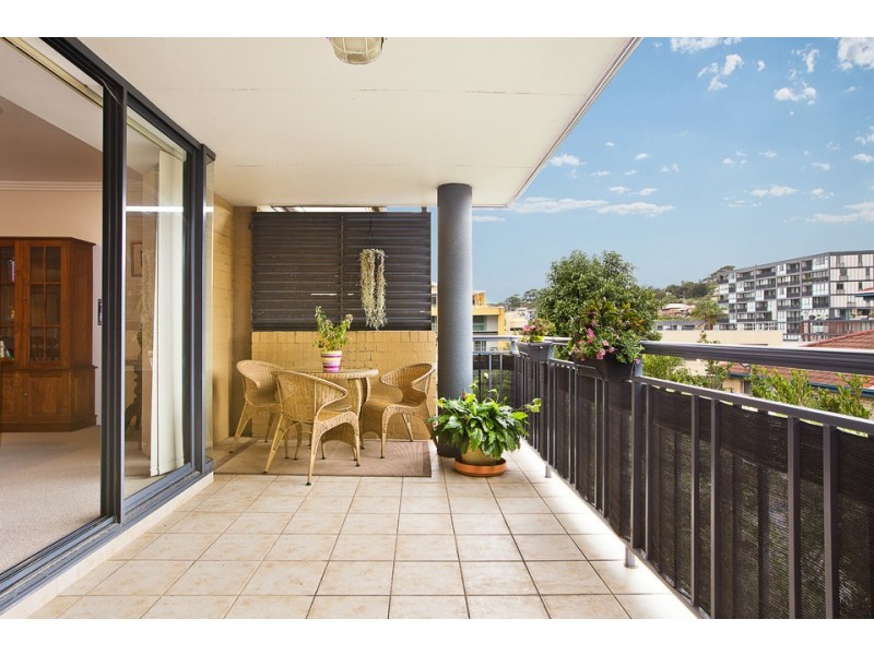 26/20 Mooramba Road, Dee Why NSW 2099