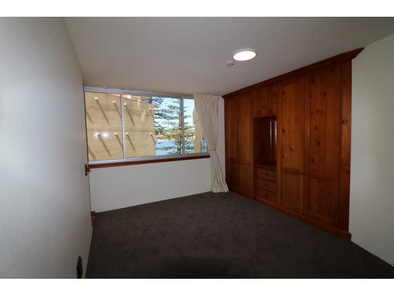 2/51-53 The Crescent, Manly NSW 2095