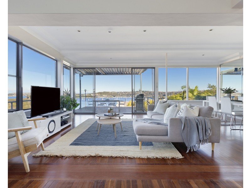 3 Moore Street, Clontarf NSW 2093