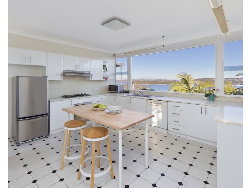 3 Moore Street, Clontarf NSW 2093