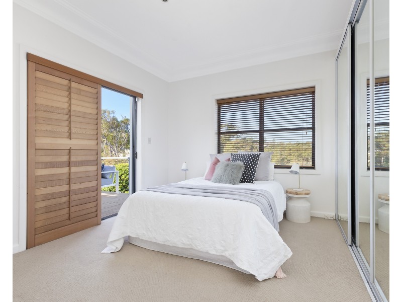 3 Moore Street, Clontarf NSW 2093