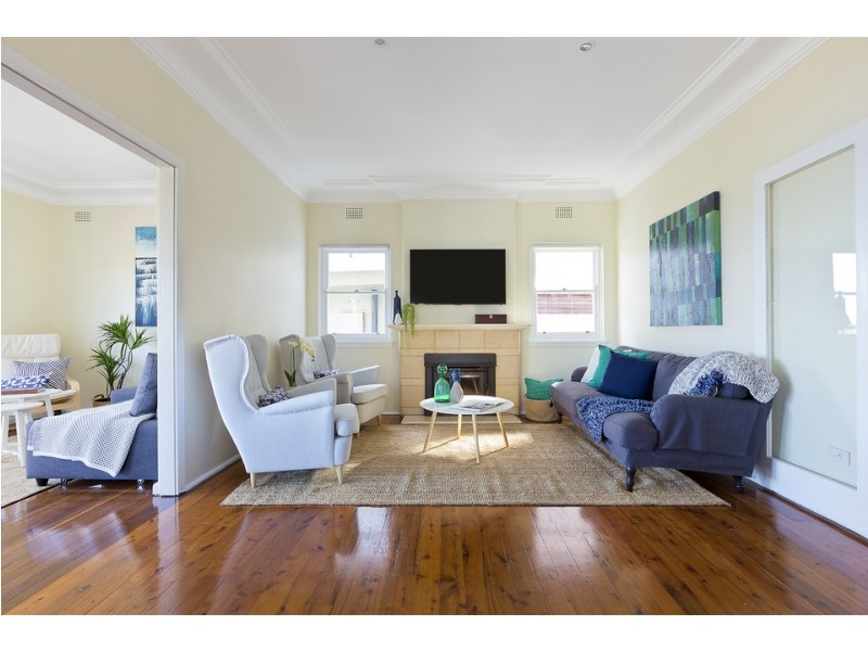 19 Manly Road, Seaforth NSW 2092