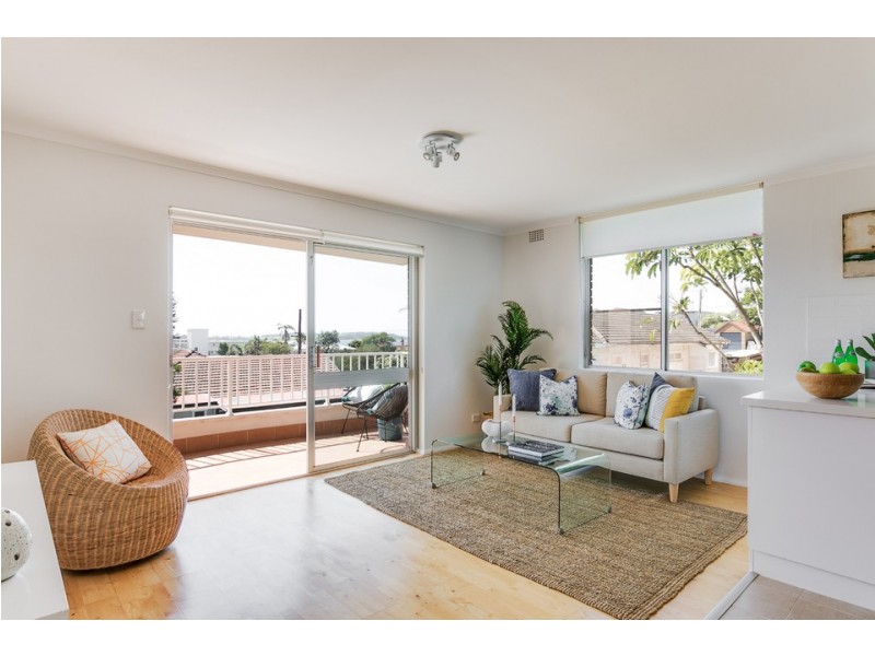 14/40 Boronia Street, Dee Why NSW 2099