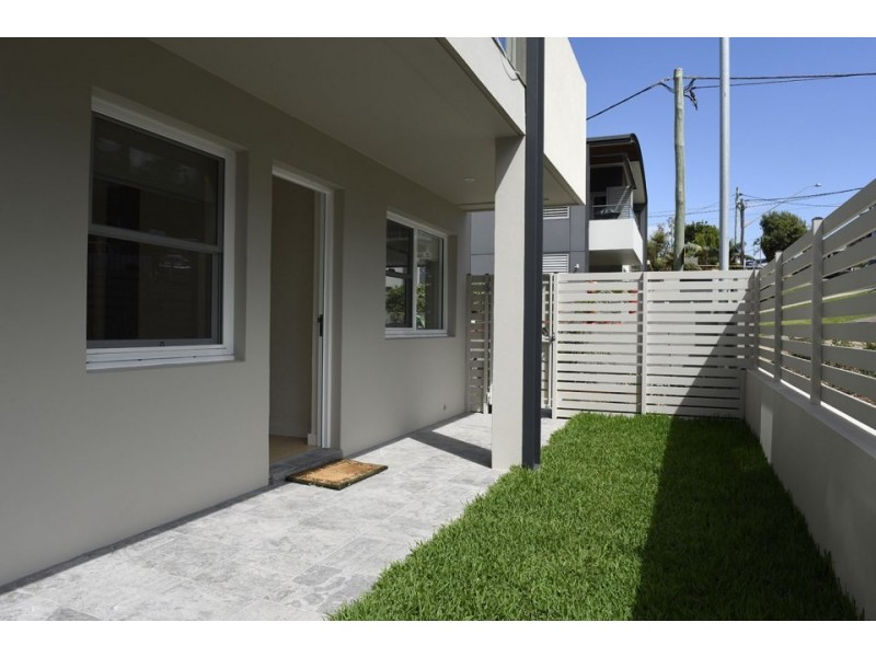 2/8 Queenscliff Road, Queenscliff NSW 2096