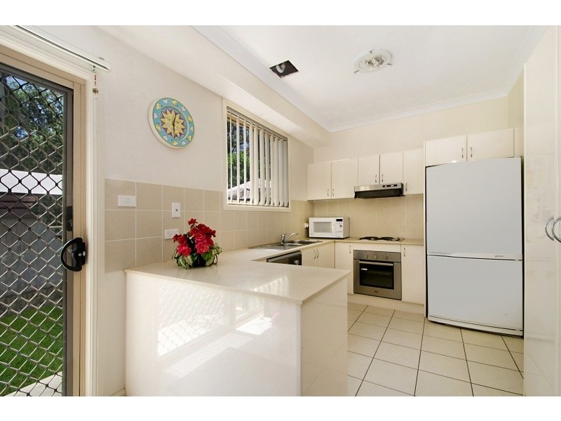 Unit 1/437 Wentworth Avenue, Toongabbie NSW 2146