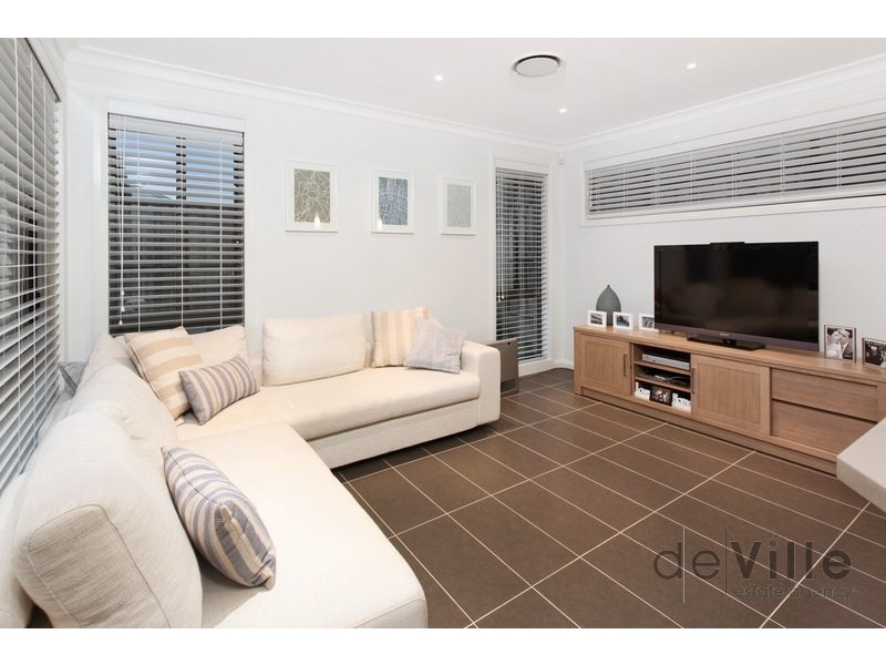 8 Teague Street, The Ponds NSW 2769