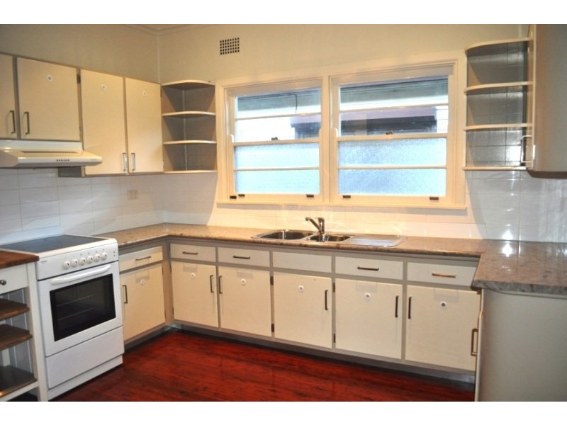 20 Donnelly Street, Guildford NSW 2161