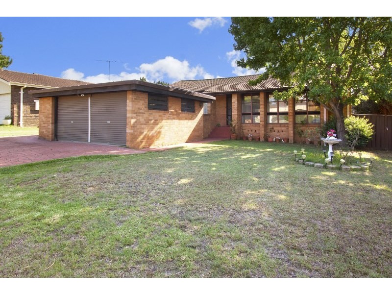 79 Joseph Banks Drive, Kings Langley NSW 2147
