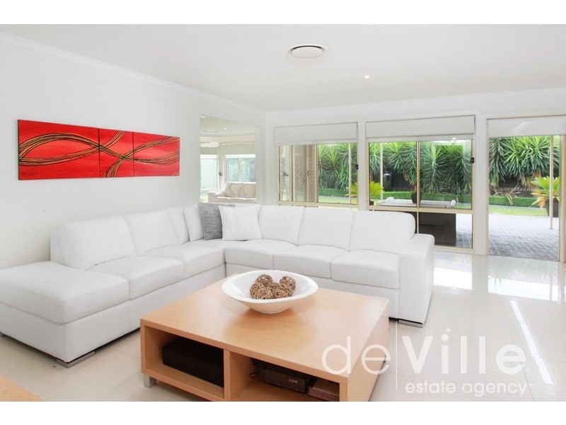 8 Cantwell Street, Glenwood NSW 2768