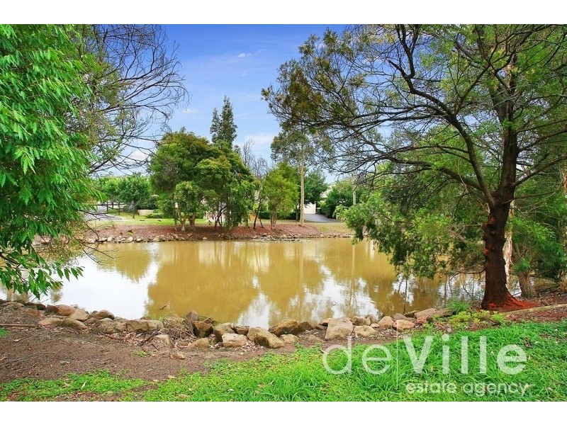 6 Prato Court, Glenwood NSW 2768