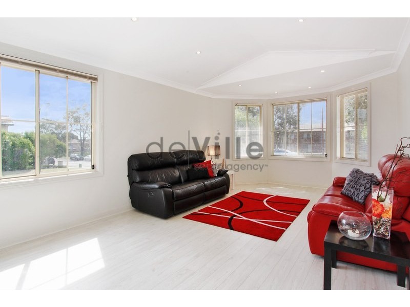 242 Meurants Lane, Glenwood NSW 2768