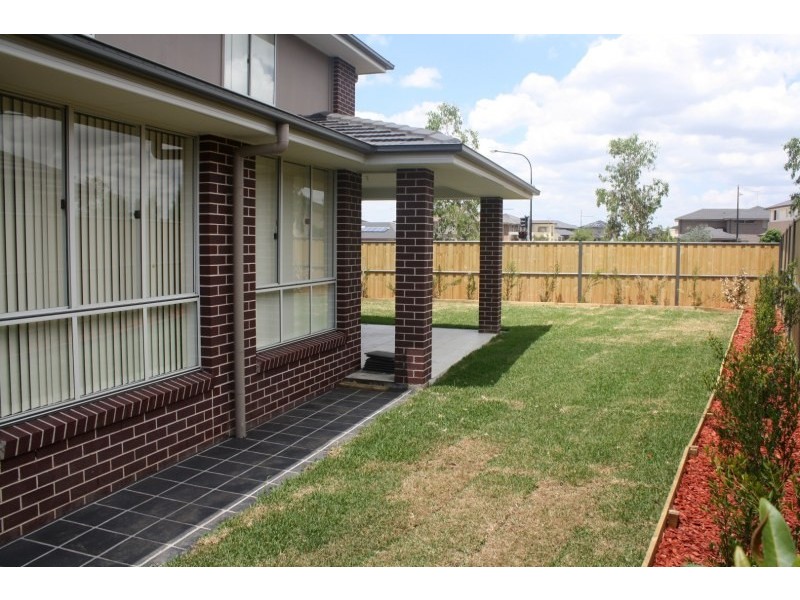 1 Waterfall Boulevard, The Ponds NSW 2769