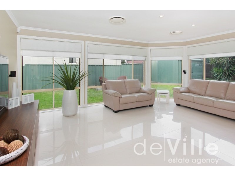 8 Cantwell Street, Glenwood NSW 2768