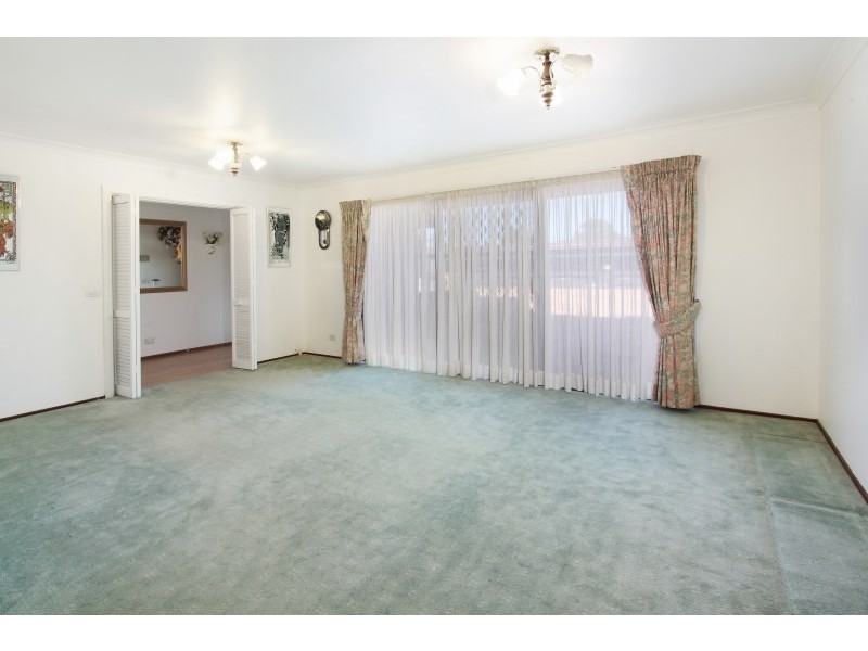 79 Joseph Banks Drive, Kings Langley NSW 2147