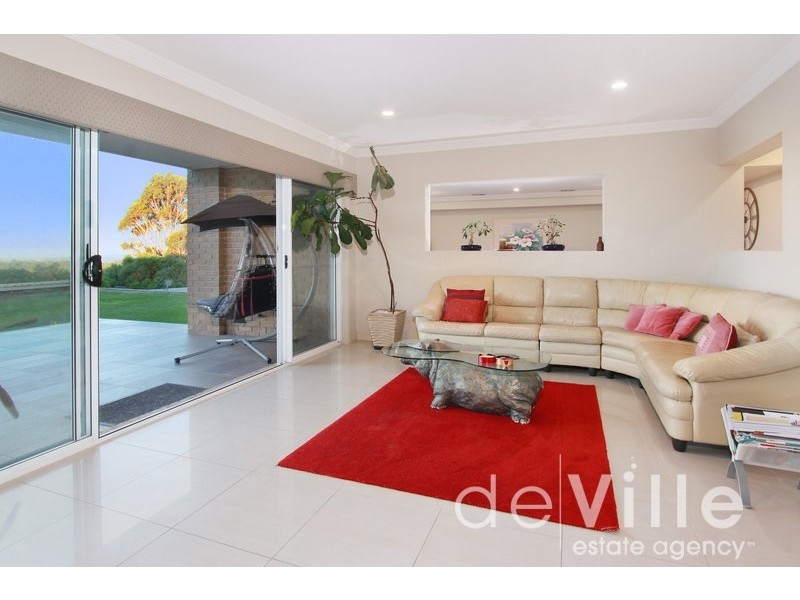 680 Mount Hercules Road, Razorback NSW 2571