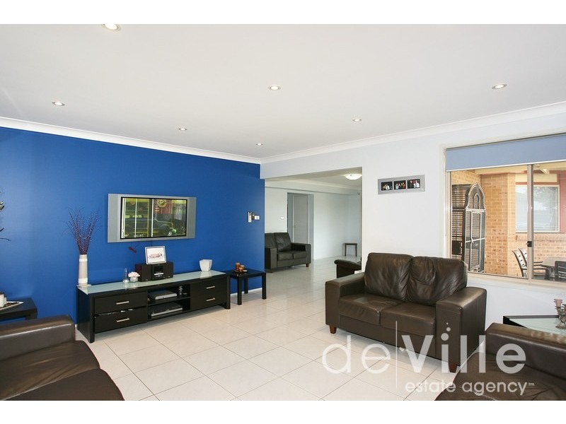 118 Douglas Road, Doonside NSW 2767