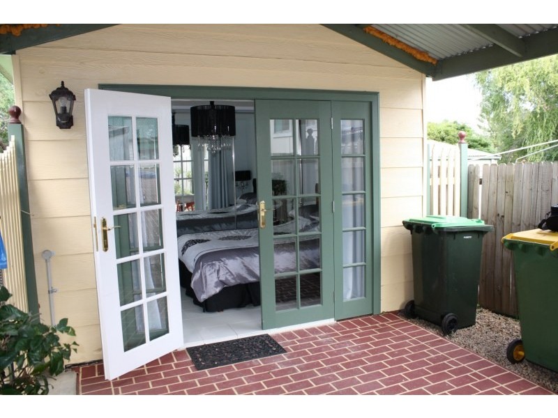 26 Thomas Street, Northmead NSW 2152