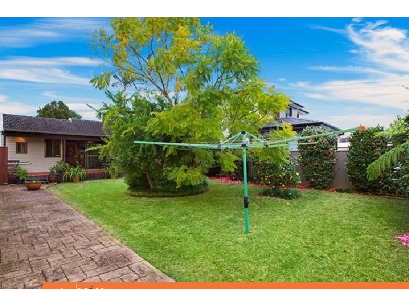 18 Brays Road, Concord NSW 2137