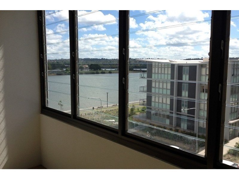 36 Shoreline Drive, Rhodes NSW 2138