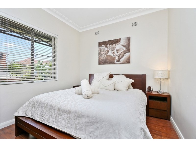 22 Kingston Avenue, Concord NSW 2137