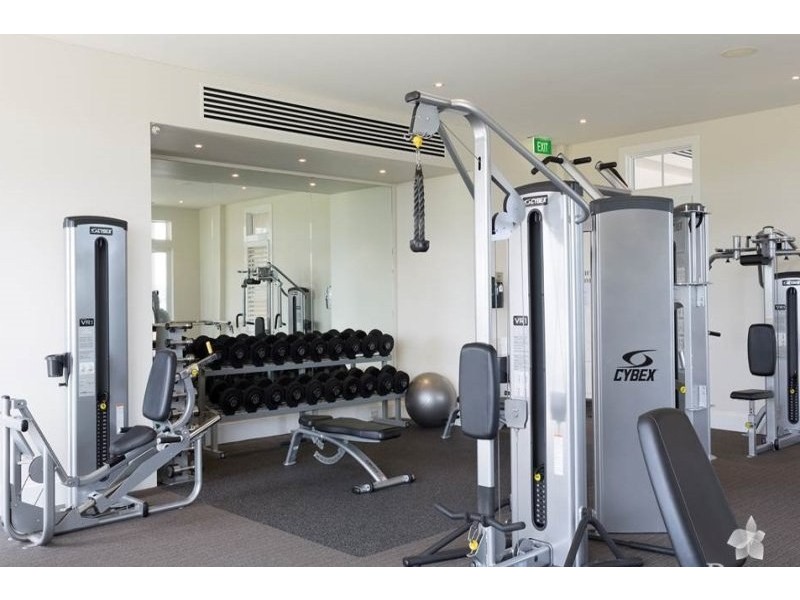 68 Peninsula Drive, Breakfast Point NSW 2137