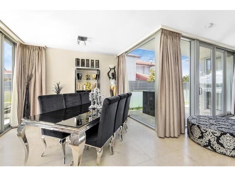 1/30-34 Hilly Street, Mortlake NSW 2137