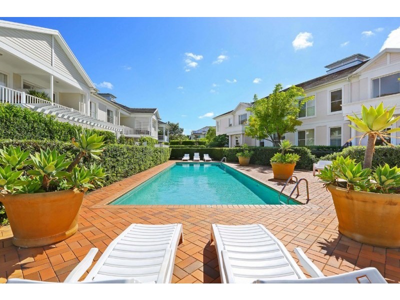 104/8  Fairwater Close, Breakfast Point NSW 2137