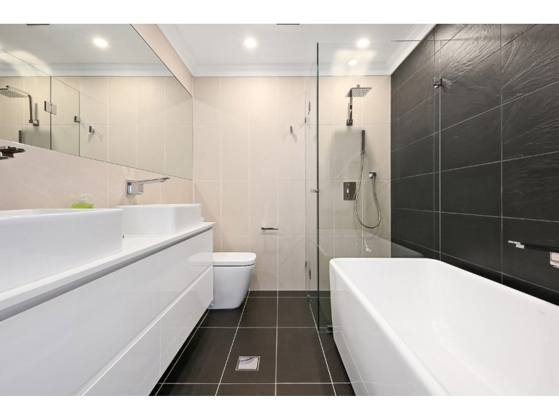 104/8  Fairwater Close, Breakfast Point NSW 2137