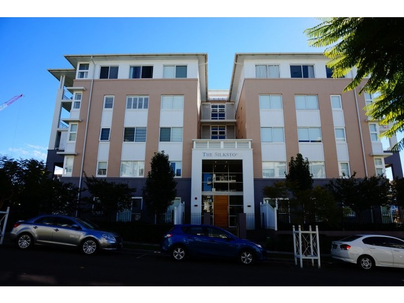 24/1 Rosewater Circuit, Breakfast Point NSW 2137