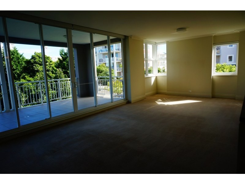 24/1 Rosewater Circuit, Breakfast Point NSW 2137