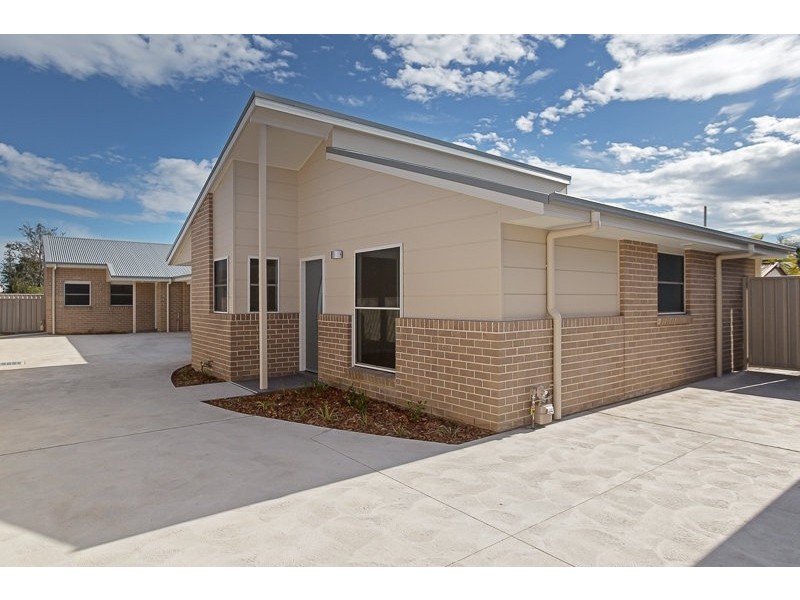 2/13 Margaret Street, Warners Bay NSW 2282